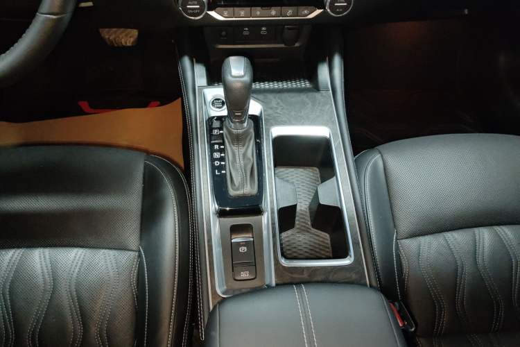 Used Nissan Teana 2022 2.0L XL-Upr Enjoyment Edition