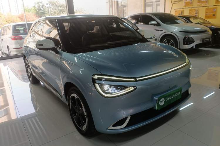 Used Dongfeng NAMMI 01 2024 430 Plus Smart+ Exterior 1