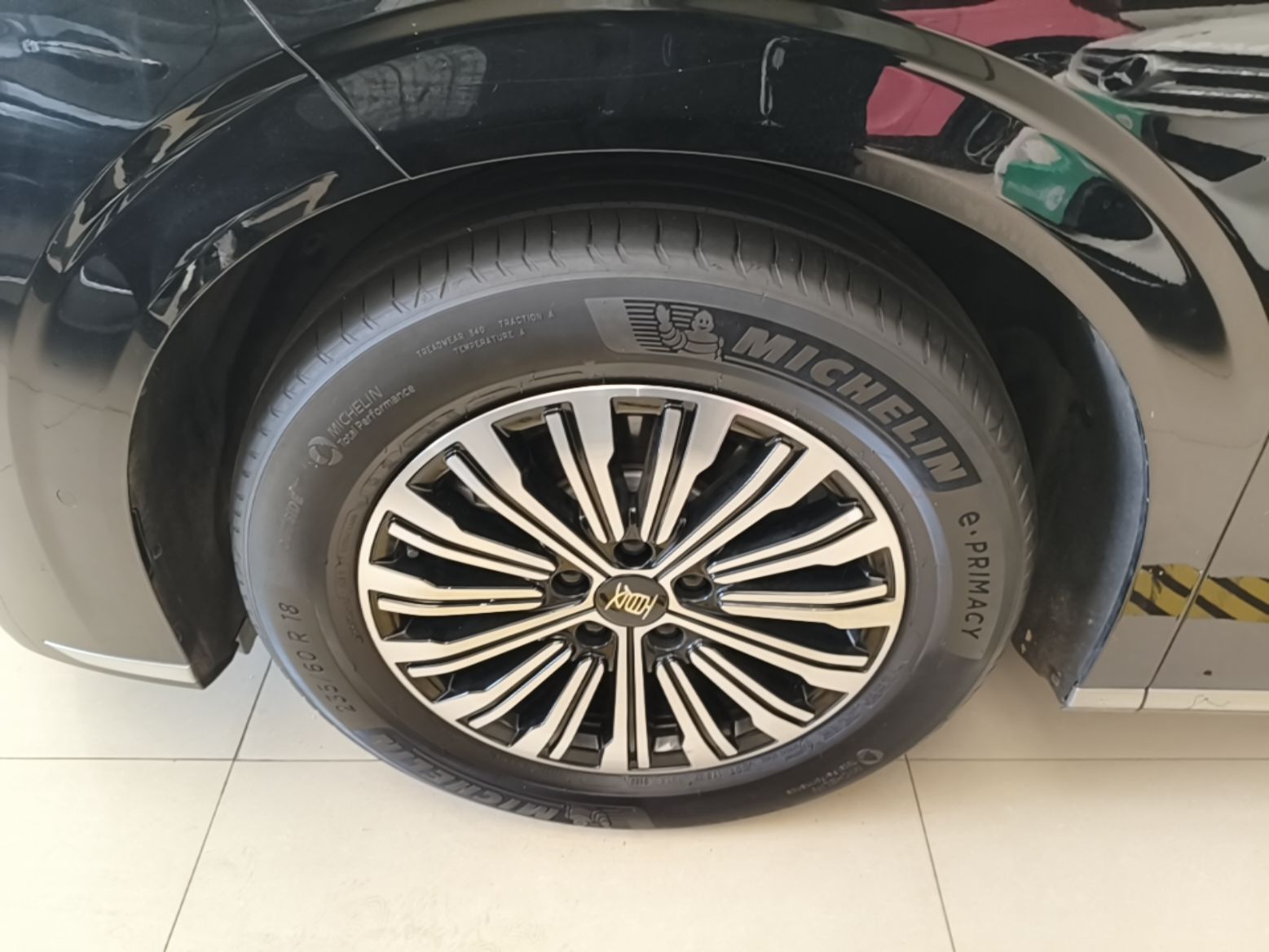 BYD Xia 2025 DM-i 1.5T 180km Beyond Edition — снимка 10