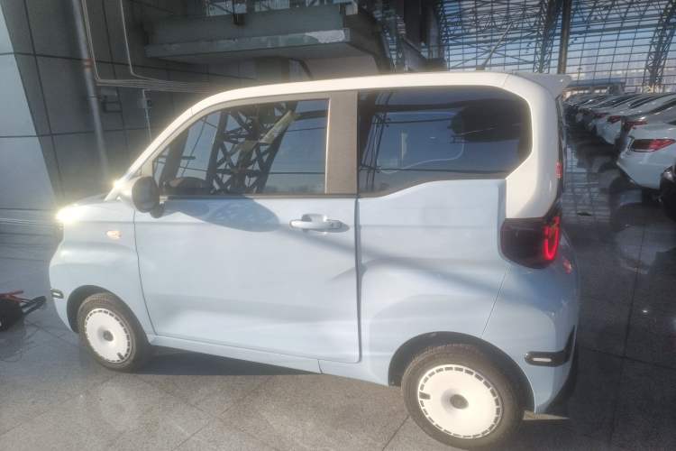 Used Chery QQ Ice Cream 2024 Edition Youth Version 205km Sundae
