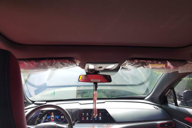 Used CHANGAN UNI-T 2020 1.5T Prestige Version Headliner