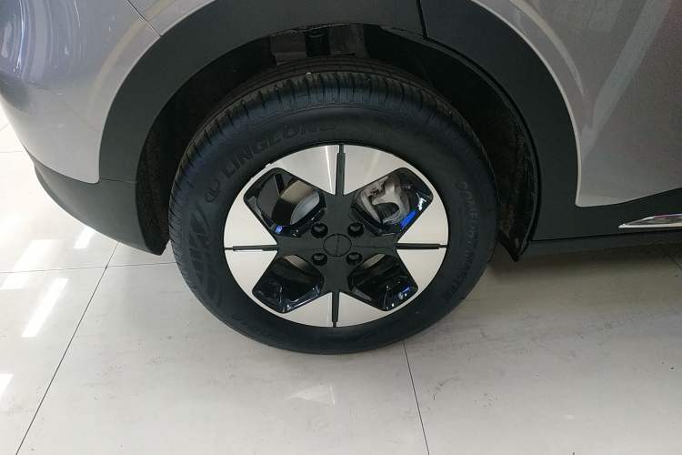 Used Geely Galaxy Geome 2026 Model 310km Dream Edition Exterior 5