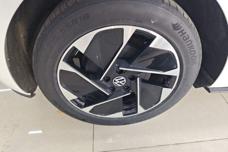 Used Volkswagen ID.3 2024 Outstanding Edition
