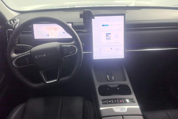 Used Chery Explore 06 C-DM 2024 Luxury Model