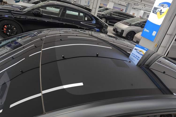 Used Tesla Model Y 2025 Rear-Wheel-Drive Version