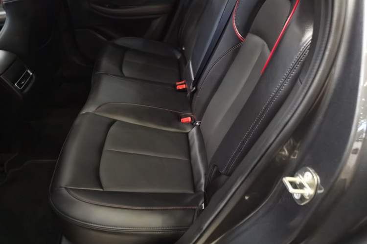 Used CHANGAN UNI-T 2022 1.5T Excellence Model
