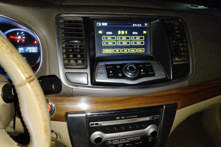 Used Nissan Teana 2011 2.5L XL Advanced Edition
