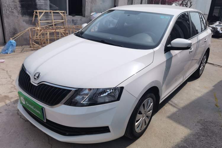 Used Skoda Rapid Spaceback 2018 1.6L Automatic Standard Edition