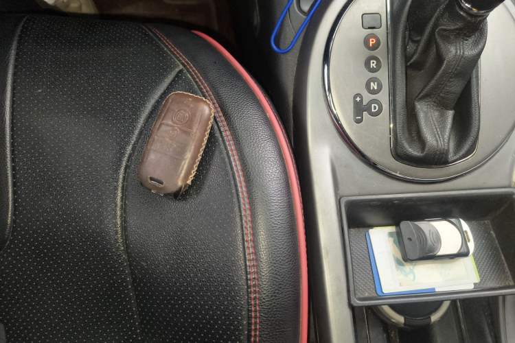 Used Kia Sportage R 2015 2.0L Automatic Two-Wheel Drive DLX Model Vehicle Key