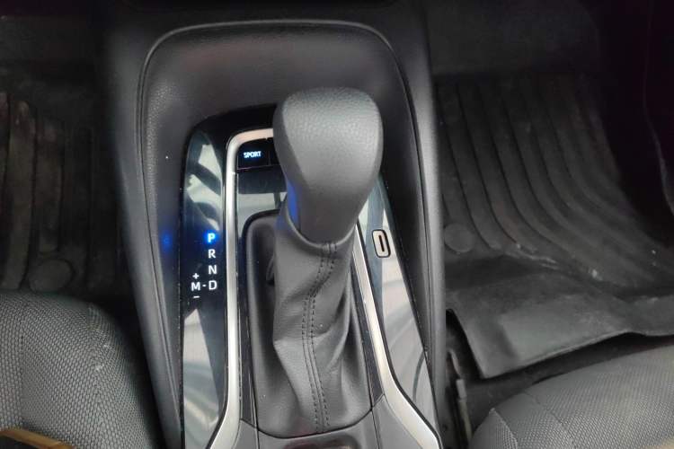 Used Toyota Levin 2022 Facelift TNGA 1.5L CVT Progressive Edition Gear Lever