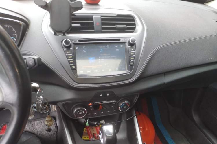 Used Ford Escort 2015 1.5L Automatic Fashion Model