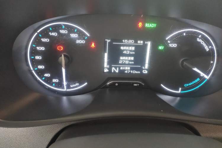Used Wuling Hongguang New Energy 2025 Extended-Range Hybrid 50 km Standard Version