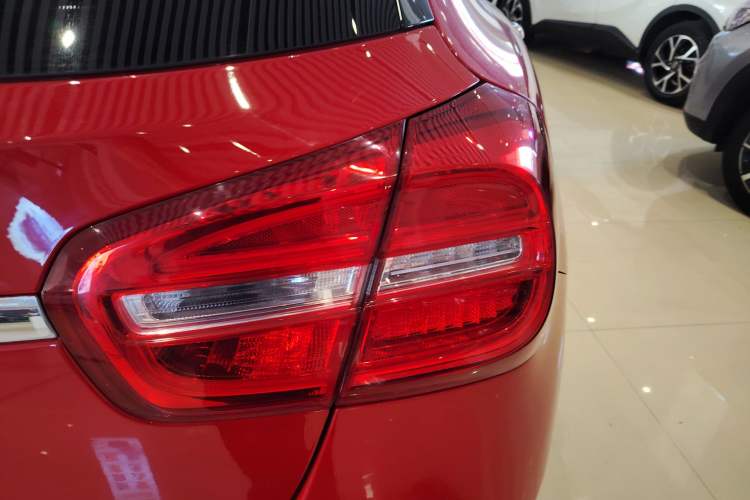 Used Mercedes-Benz GLA 2016 GLA 220 4MATIC Fashion Edition Right Rear Taillight