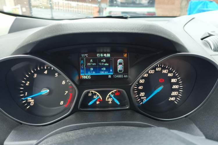 Used Ford Kuga 2015 2.0L GTDi Four-Wheel Drive Prestige Model Instrument Cluster