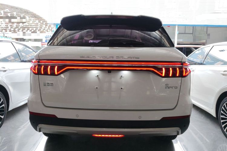 Used BYD Song Pro 2019 1.5T Automatic Prestige Model
