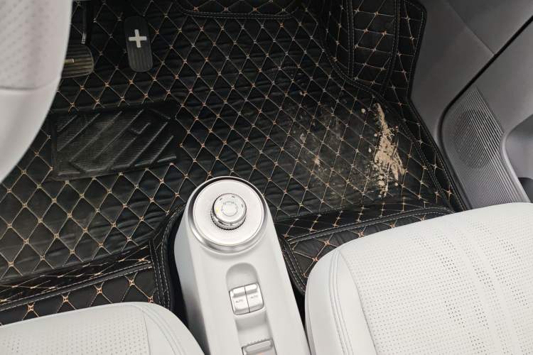 Used Wuling Air ev 2023 - Four Seats - Advanced Edition
