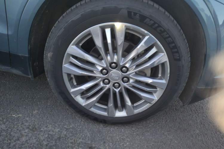 Used Cadillac XT5 2018 28E Four-Wheel Drive Leading Version