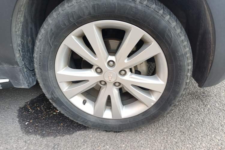 Used Chevrolet Captiva 2017 2.4L 4x4 Flagship Edition 7-Seater