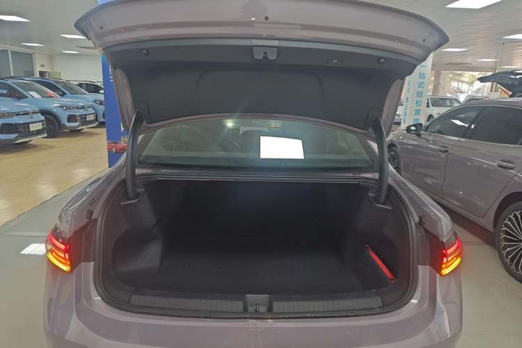 Used Volkswagen Passat 2025 Pro 380TSI Dragon Supreme Edition