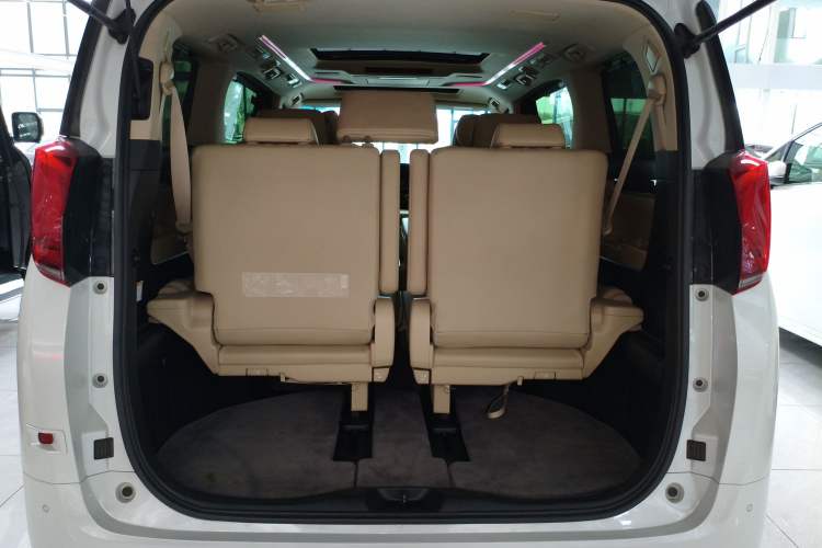 Used Toyota Alphard 2020 Dual-Engine 2.5L Prestige Edition