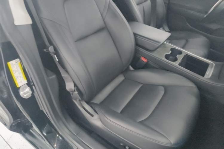 Used Tesla Model 3 2019 Long-Range All-Wheel-Drive Version