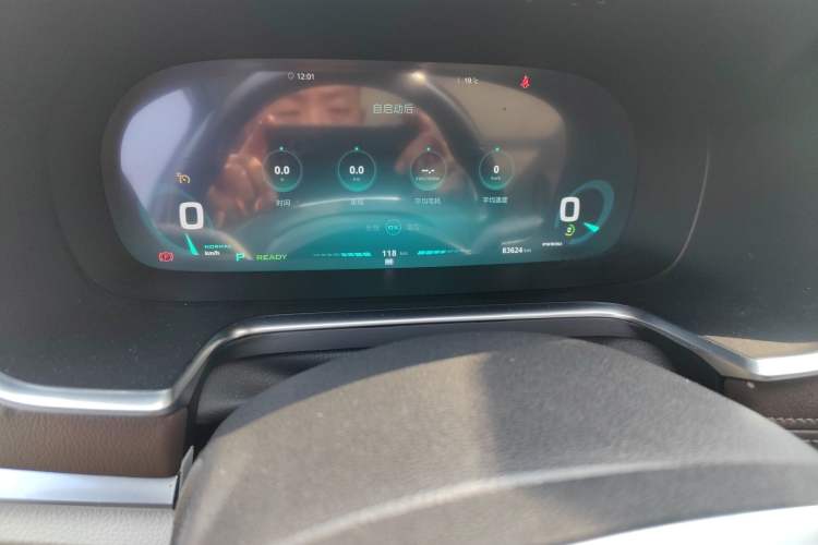 Used Roewe RX5 New Energy 2017 ERX5 EV400 Electric Internet Supreme Edition
