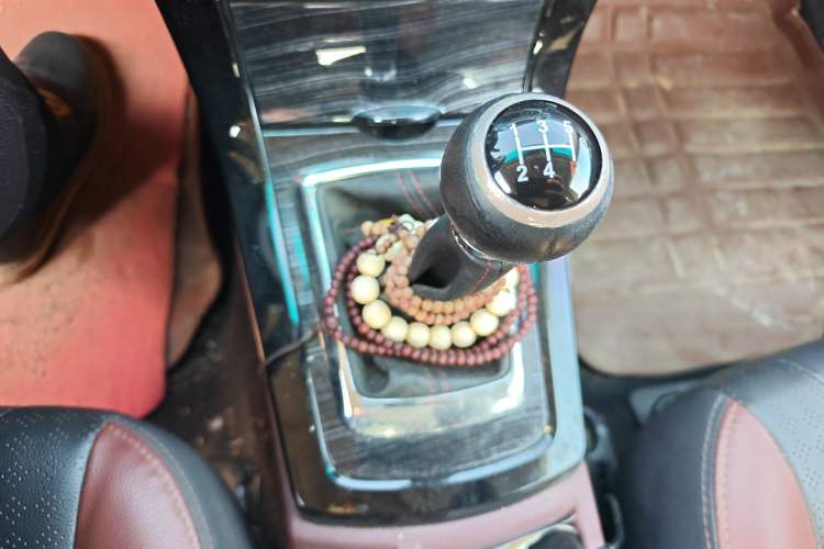 Used BYD Surui 2015 Revised Version 1.5L Manual Luxury Edition