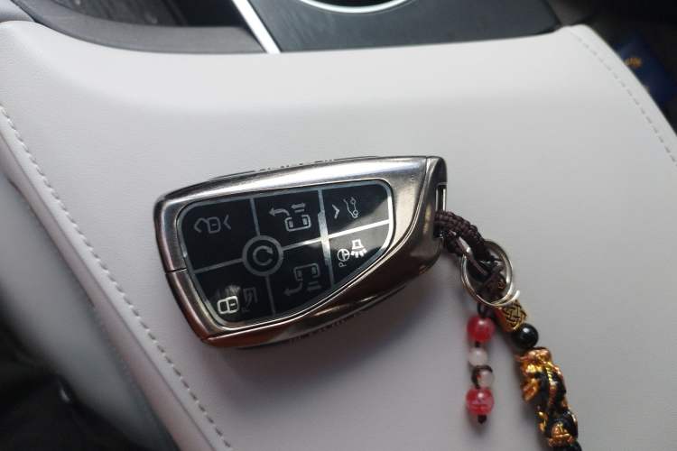 Used Buick GL8 2025 Lu Zun Deluxe Edition Vehicle Key