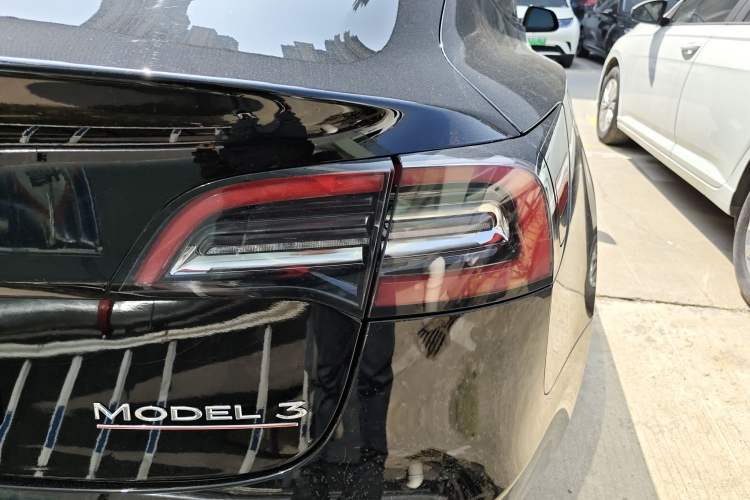 Used Tesla Model 3 2022 Performance High-Performance All-Wheel-Drive Version