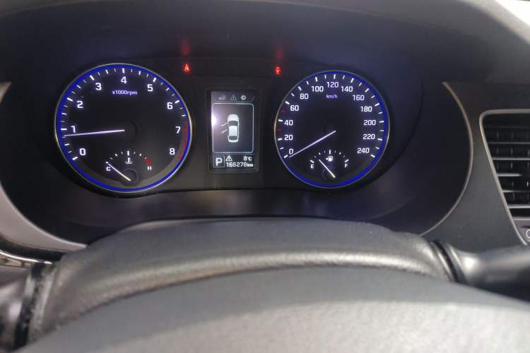 Used Hyundai Mistra 2014 1.8L Automatic Smart GLS
