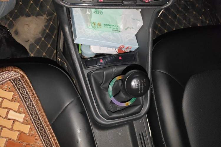 Used Volkswagen Santana 2021 1.5L Manual Fashion Edition Gear Lever