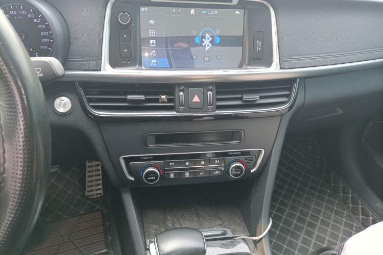 Used Kia K5 2016 2.0L Automatic LUX