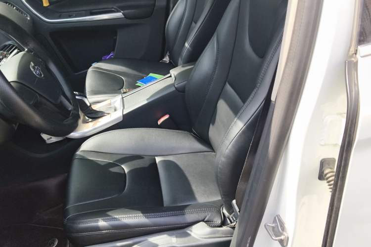 Used Volvo XC60 2015 T5 Smart Edition Left Front Seat