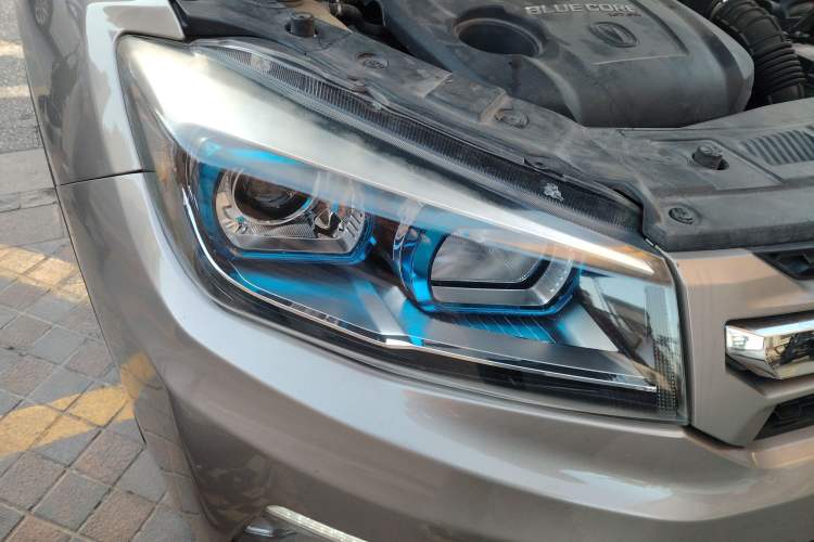 Used Changan CS75 2017 Shangkui Edition 1.5T Automatic Fengyue Model