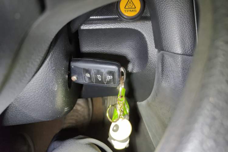 Used Volkswagen Golf 2011 1.6L Automatic Comfort Model
