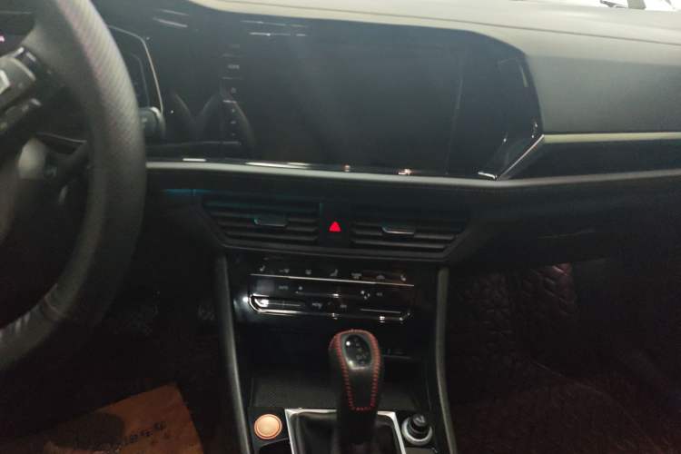 Used Volkswagen Sagitar 2021 280TSI DSG Luxury Smart Connectivity Edition