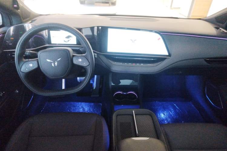 Used Hongqi EH7 2025 600 Smart Selection Edition
