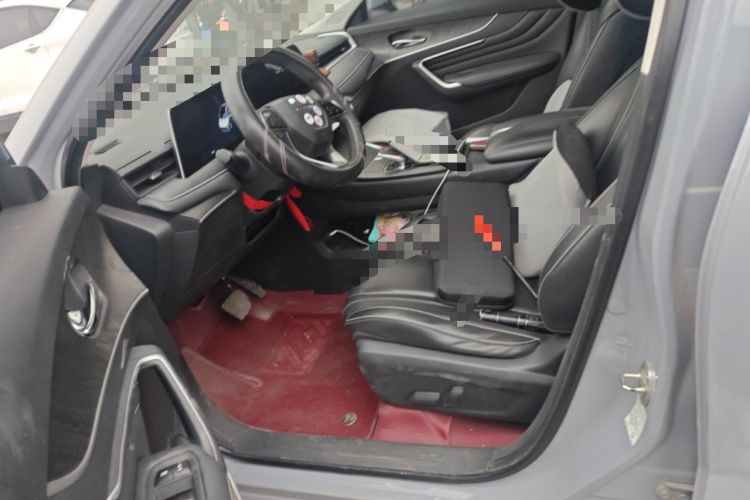 Used Venucia V 2021 260T Idol Edition
