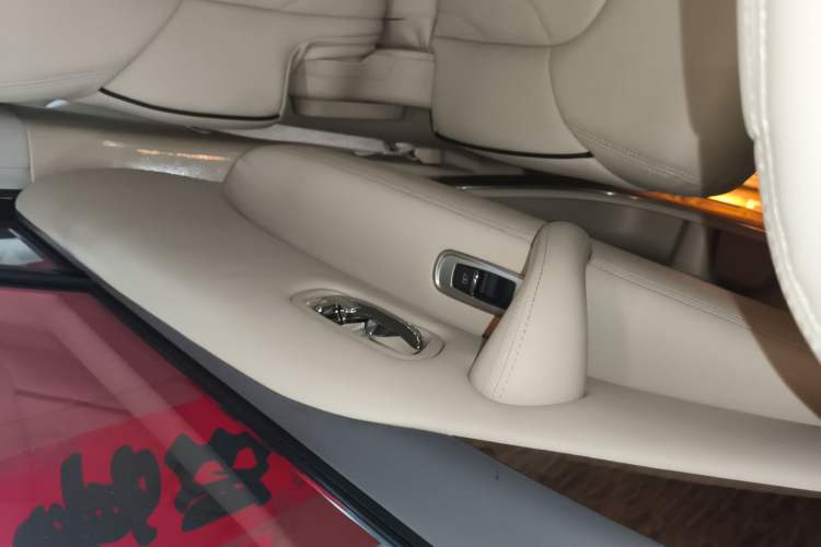 Used Nissan Patrol 2017 4.0L XE Middle East Version
