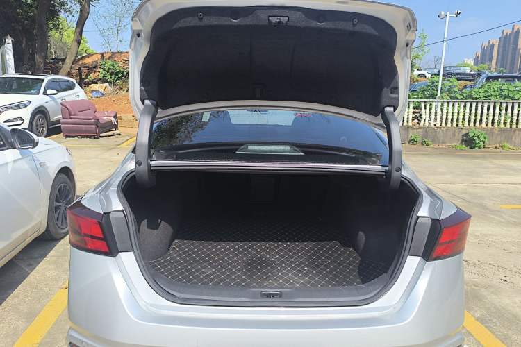 Used Nissan Teana 2021 2.0L XL Comfort Edition
