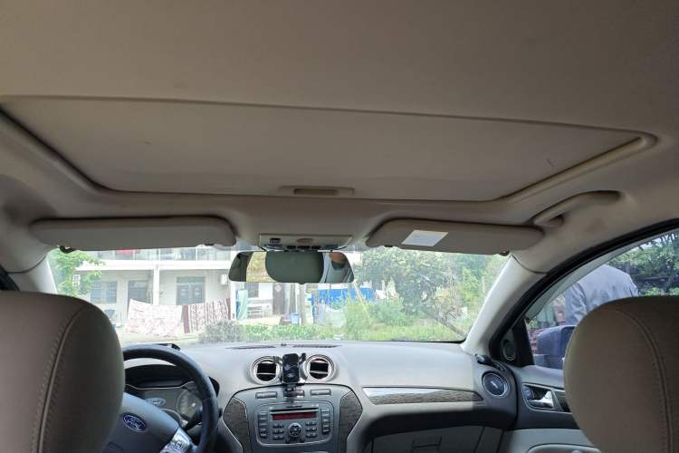 Used Ford Mondeo 2011 2.0L GTDi 200 Fashion Edition