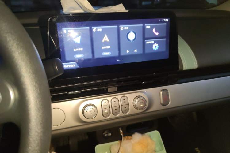 Used CHANGAN NEVO Lumin 2022 155 km – Refreshingly Sweet Edition Audio And AC Panel