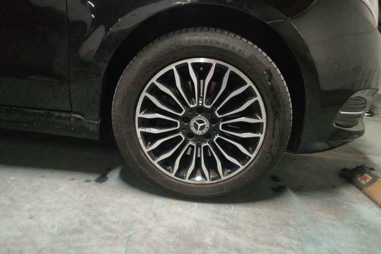 Used Mercedes-Benz V-Class 2018 V 260 Prestige Edition China VI