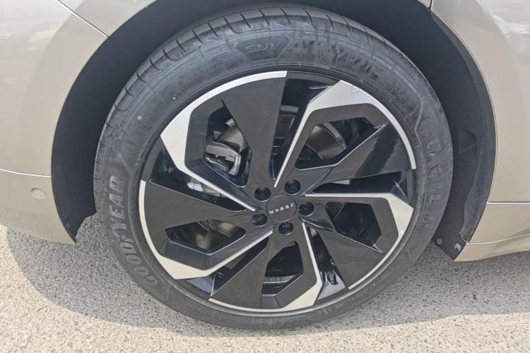 Used Zeekr 001 2021 Ultra-Long Range Single-Motor WE Edition
