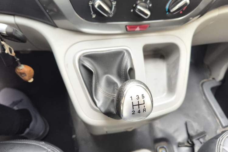 Used JAC Refine M3 2019 IKEA Edition 1.8L Luxury Model Gear Lever