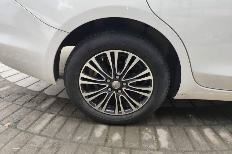 Used Buick GT 2016 18T Dual-Clutch Elite Model
