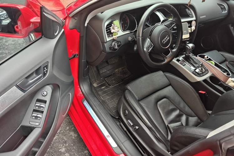 Used Audi A5 2014 Sportback 45 TFSI quattro Driver Seat