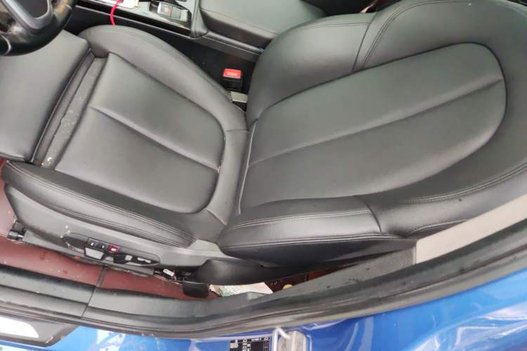 Used BMW 1 Series 2018 118i Sport Edition Left Front Seat