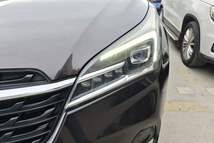 Used Buick Envision 2020 28T Four-Wheel Drive Elite Version