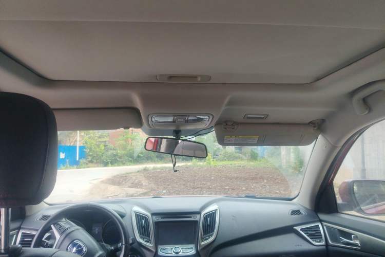 Used CHANGAN CS75 2014 2.0L Manual Leading Version China IV Standard Headliner